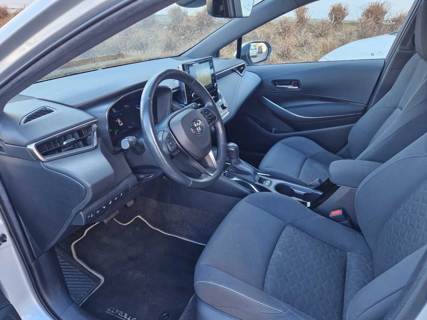 Toyota Corolla Touring Sports Hybrid - Samsaru's Car Outlet