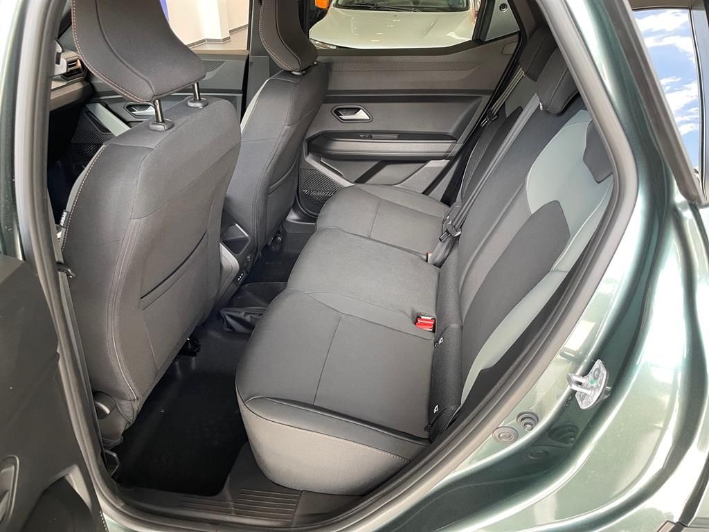 Dacia Duster III 1.2 TCe 130 Extreme 4x4 - Samsaru's Car Outlet