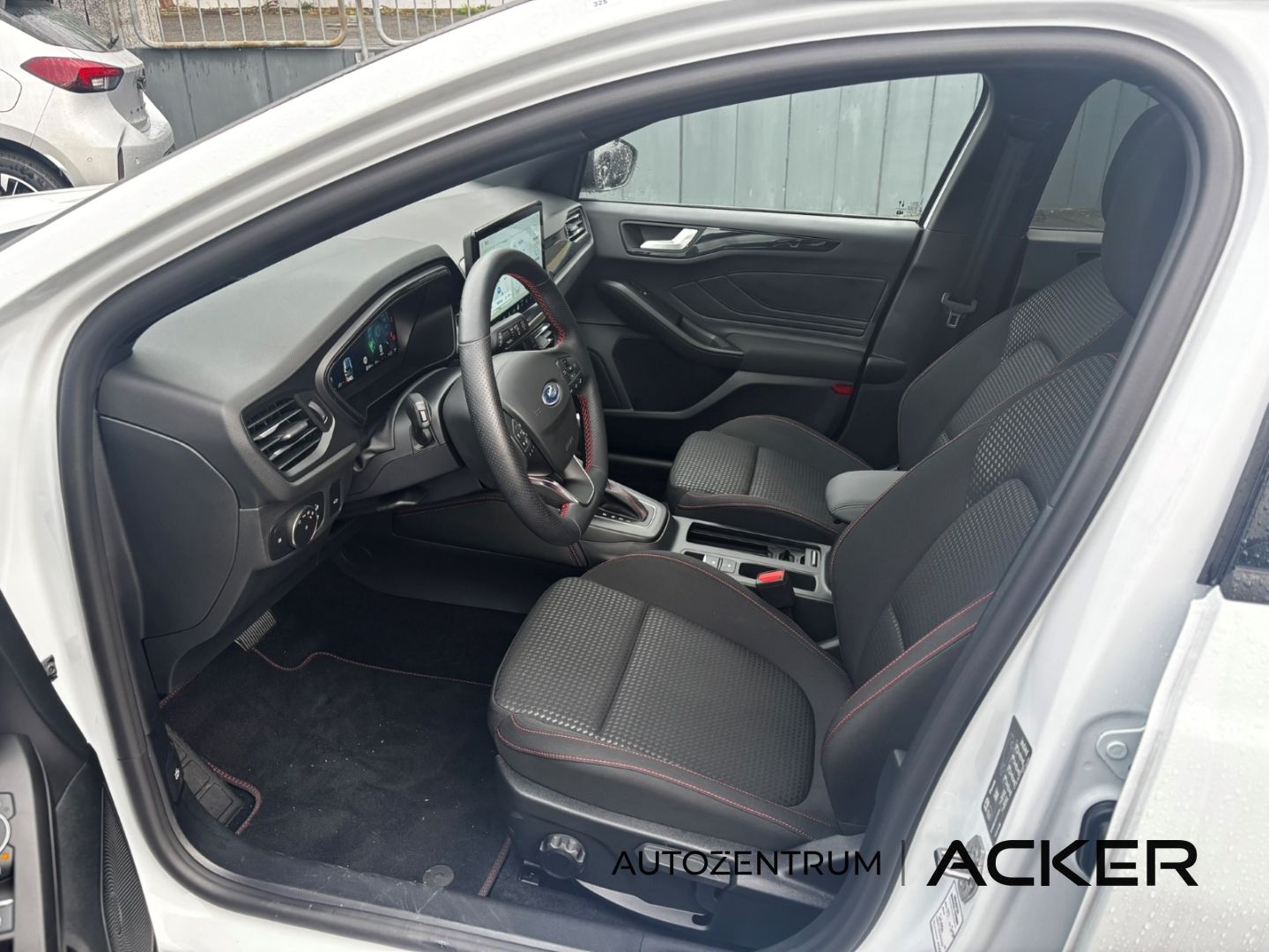 Ford Focus ST-Line X Turnier AT7 PSD/LED/aAHK -44%*