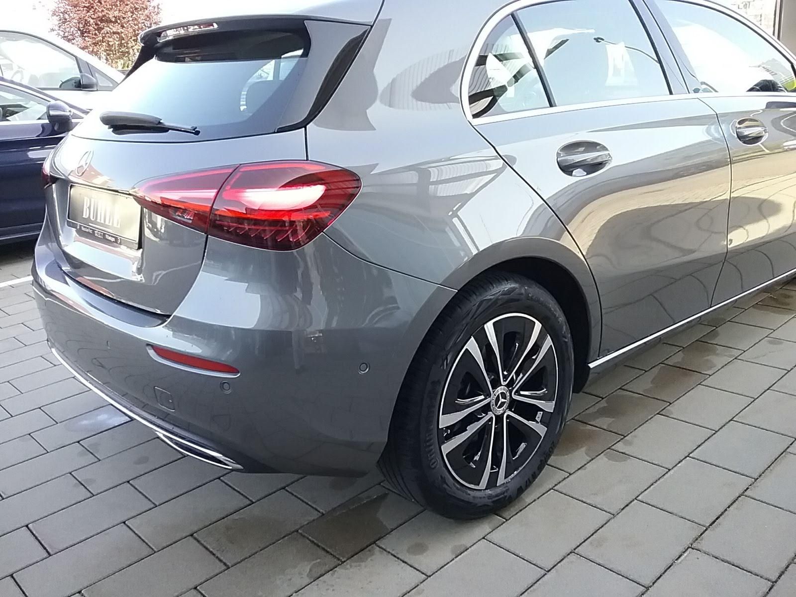 Mercedes-Benz A 180 PROGRESSIVE LINE - Samsaru's Car Outlet