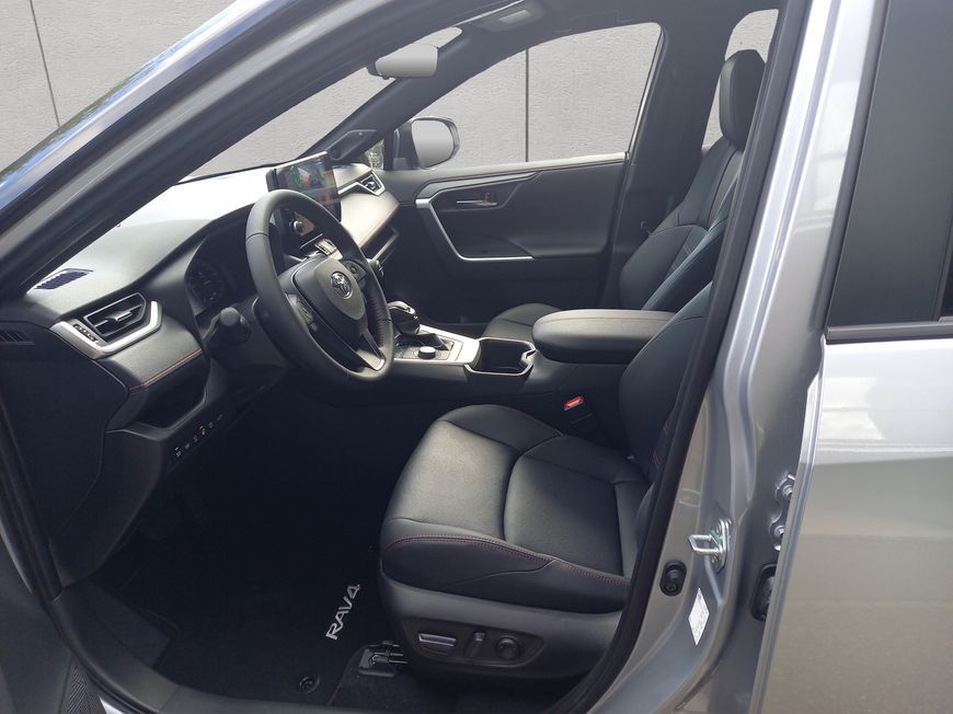Toyota RAV 4 Plug-in-Hybrid Style 360° Sitzbelüftung