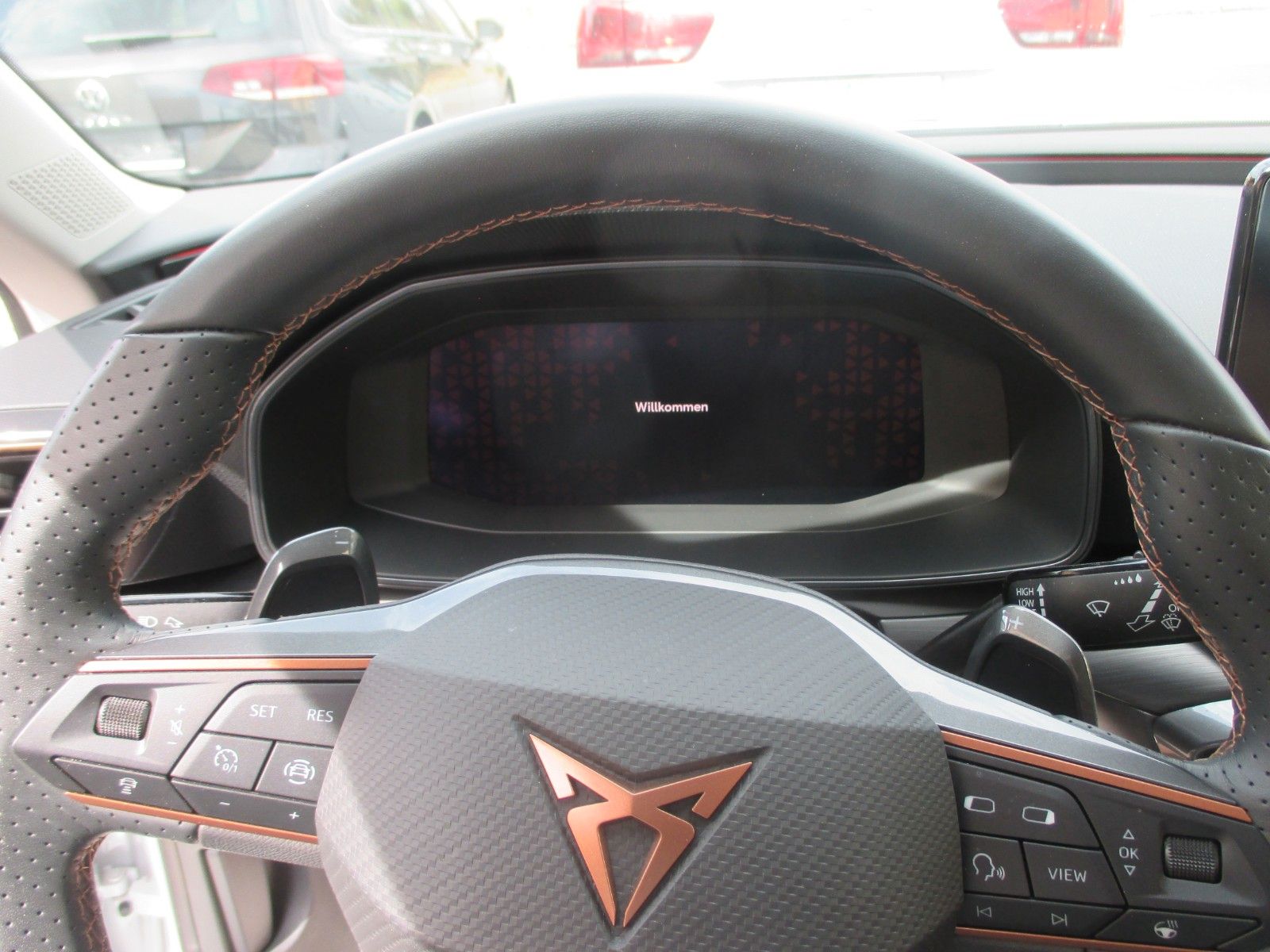 Cupra Leon 1.5 eTSI DSG - Samsaru's Car Outlet