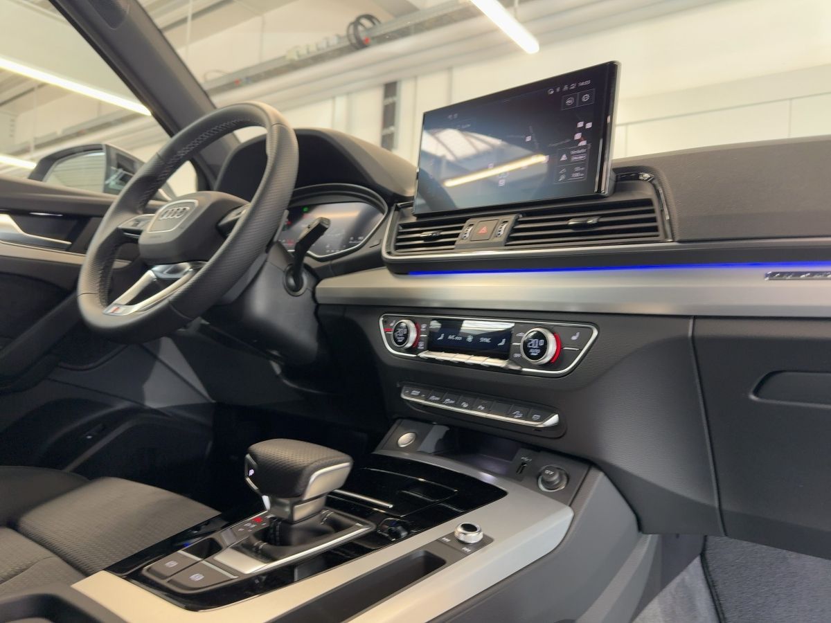 Audi Q5 S line 40 TDI quattro Matrix B&O Kamera AHK N