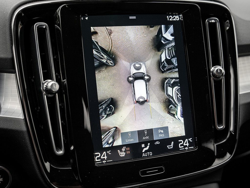 Volvo XC40 T4 Recharge Inscription Expression