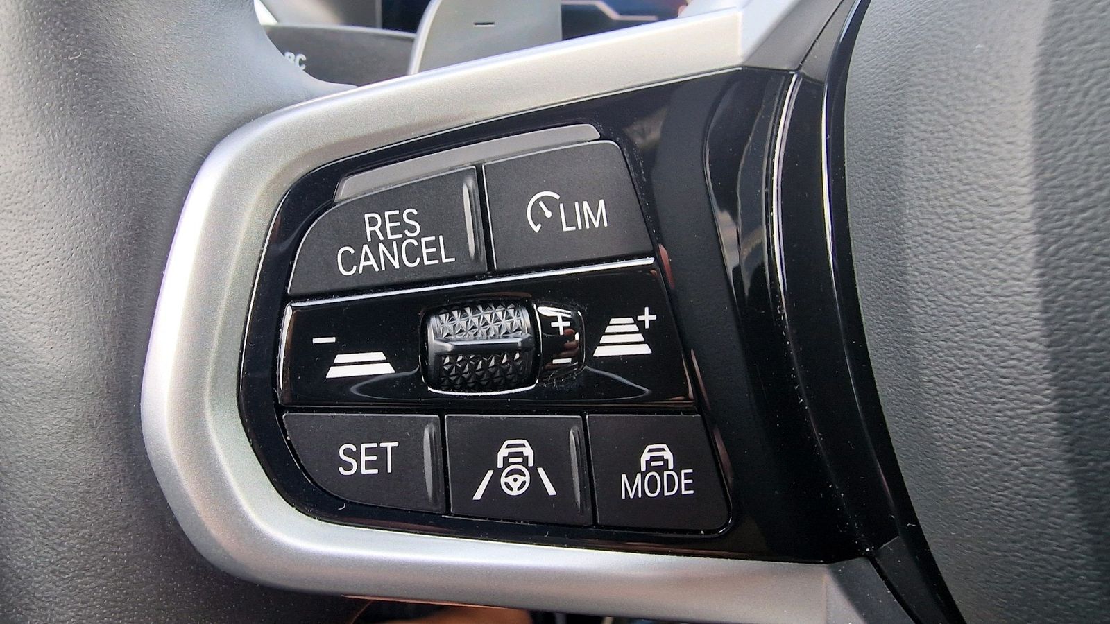 BMW 318d M Sport Head-Up HiFi DAB LED