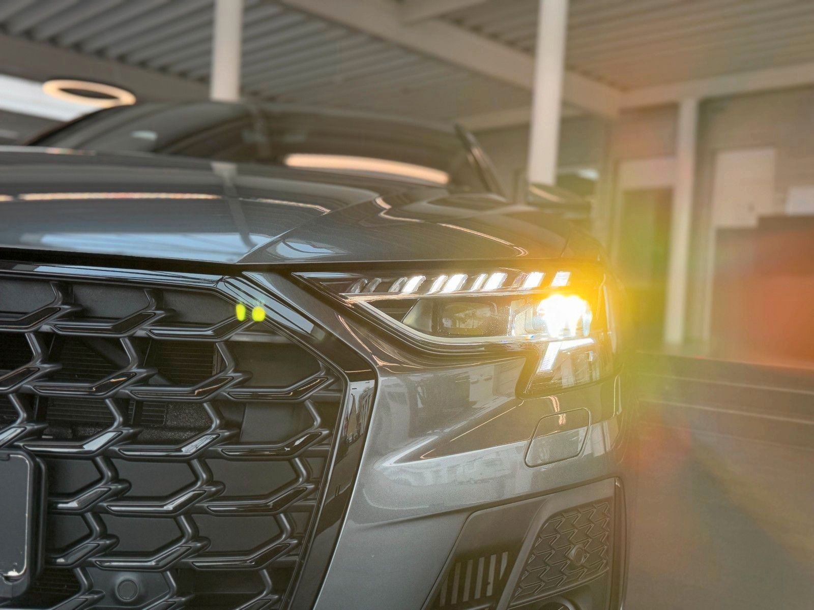 Audi A8 55 TFSI quattro S-Line - Samsaru's Car Outlet