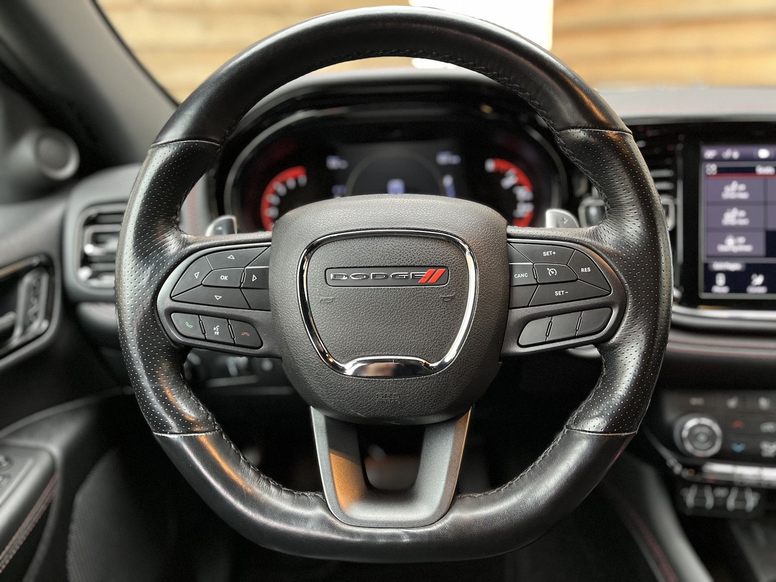 Dodge Durango 5,7L R/T RWD 7S. 10´´ Display SZH LPG