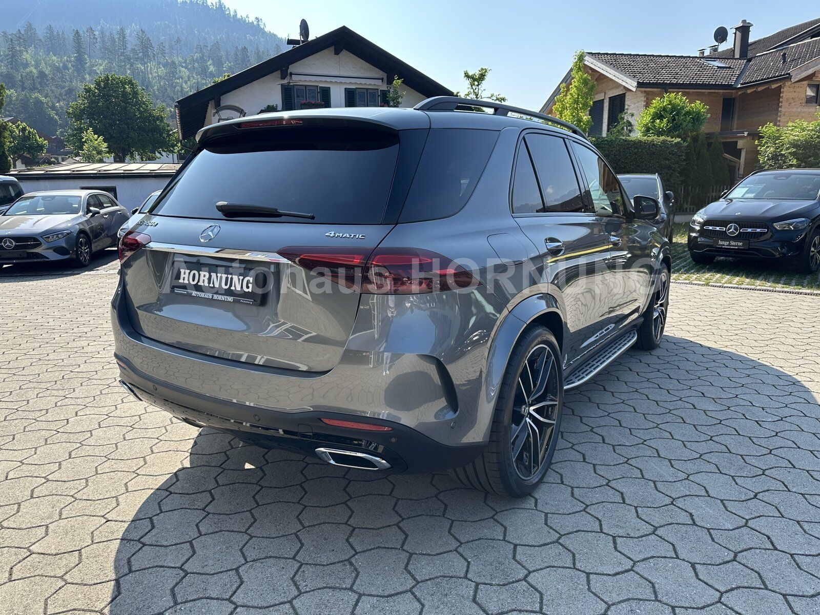 Mercedes-Benz GLE 450d 4M PANOSD AMG NIGHT DISTR 360° AHK BURM