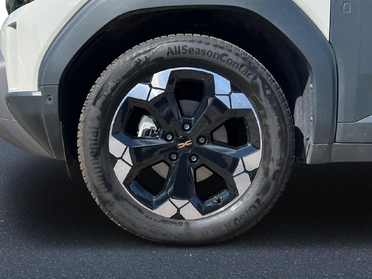 Dacia Duster III Hybrid 140 Extreme - Samsaru's Car Outlet
