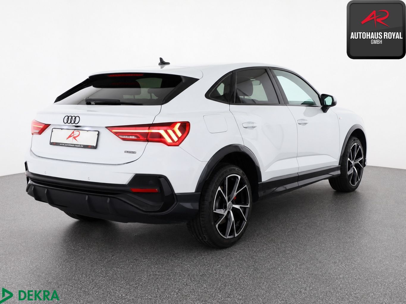 Audi Q3 Sportback 45 TFSI qu 3x S LINE SONOS,KEYLESS