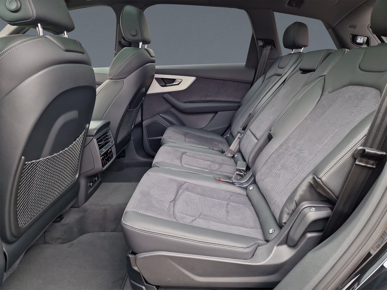 Audi Q7 50 TDI qu 2x S line HD-MATRIX STHZG PANO B&O