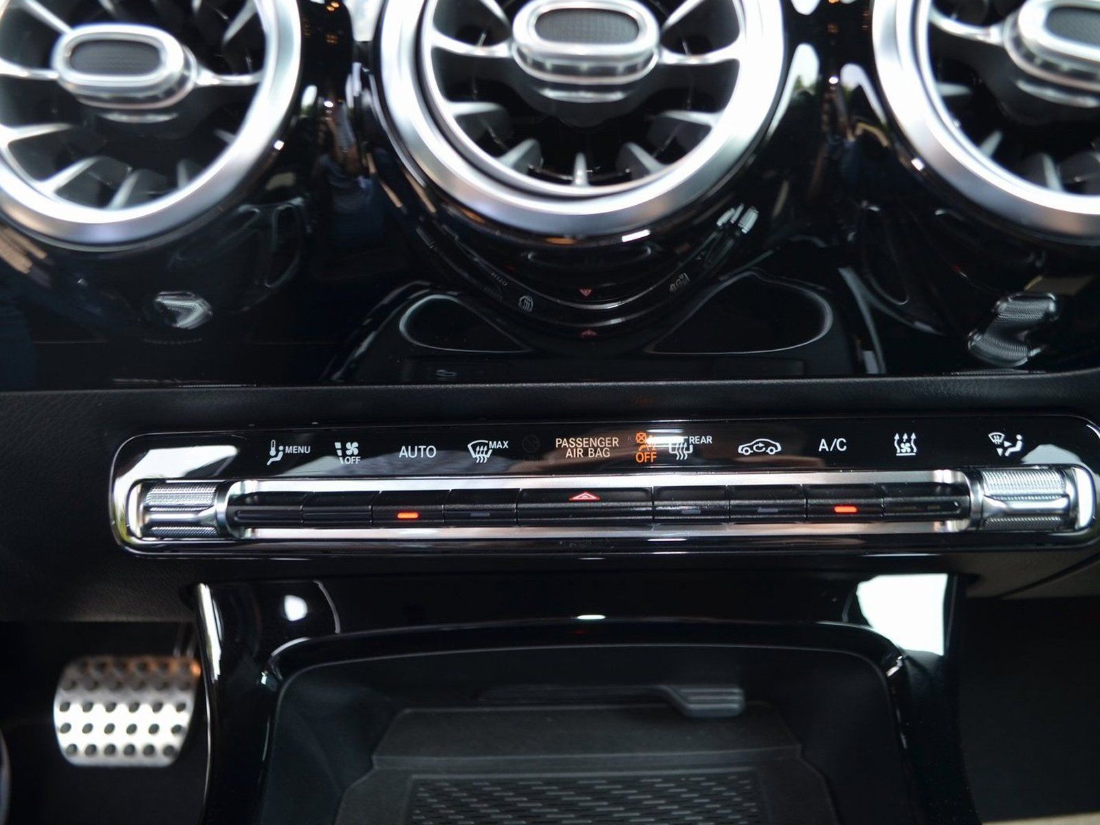 Mercedes-Benz e HYBR EDITION 2020 AMG - Samsaru's Car Outlet