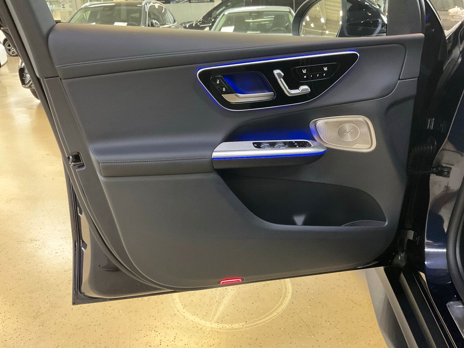 Mercedes-Benz GLC 300 de 4MATIC - Samsaru's Car Outlet