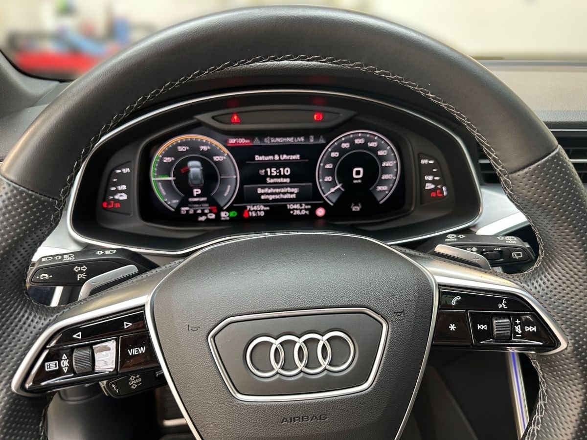 Audi A6 Avant 50 TFSI e quattro sport - Samsaru's Car Outlet