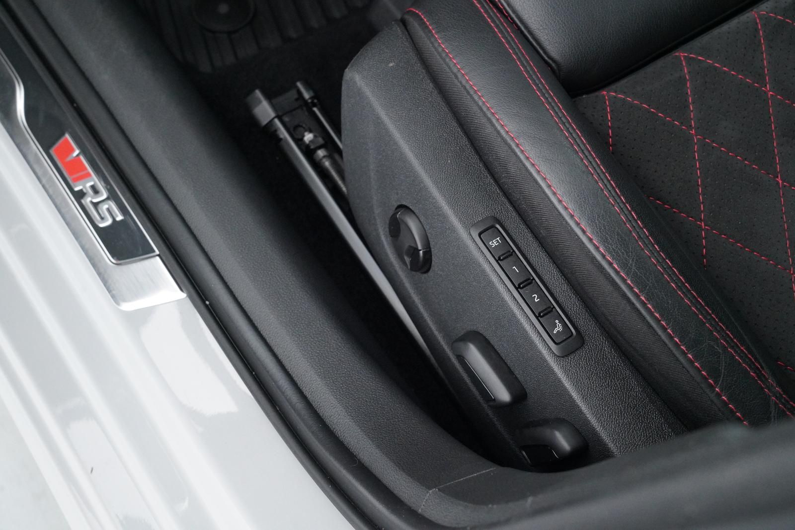 Skoda OCTAVIA RS FIRST EDITION iV DSG PANORAMADACH uvm