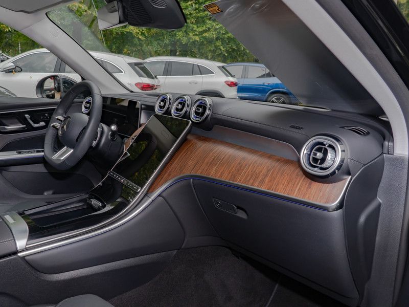 Mercedes-Benz GLC 300 e 4M AMG-Sport/Technik/Pano/HUD/AHK/Dist
