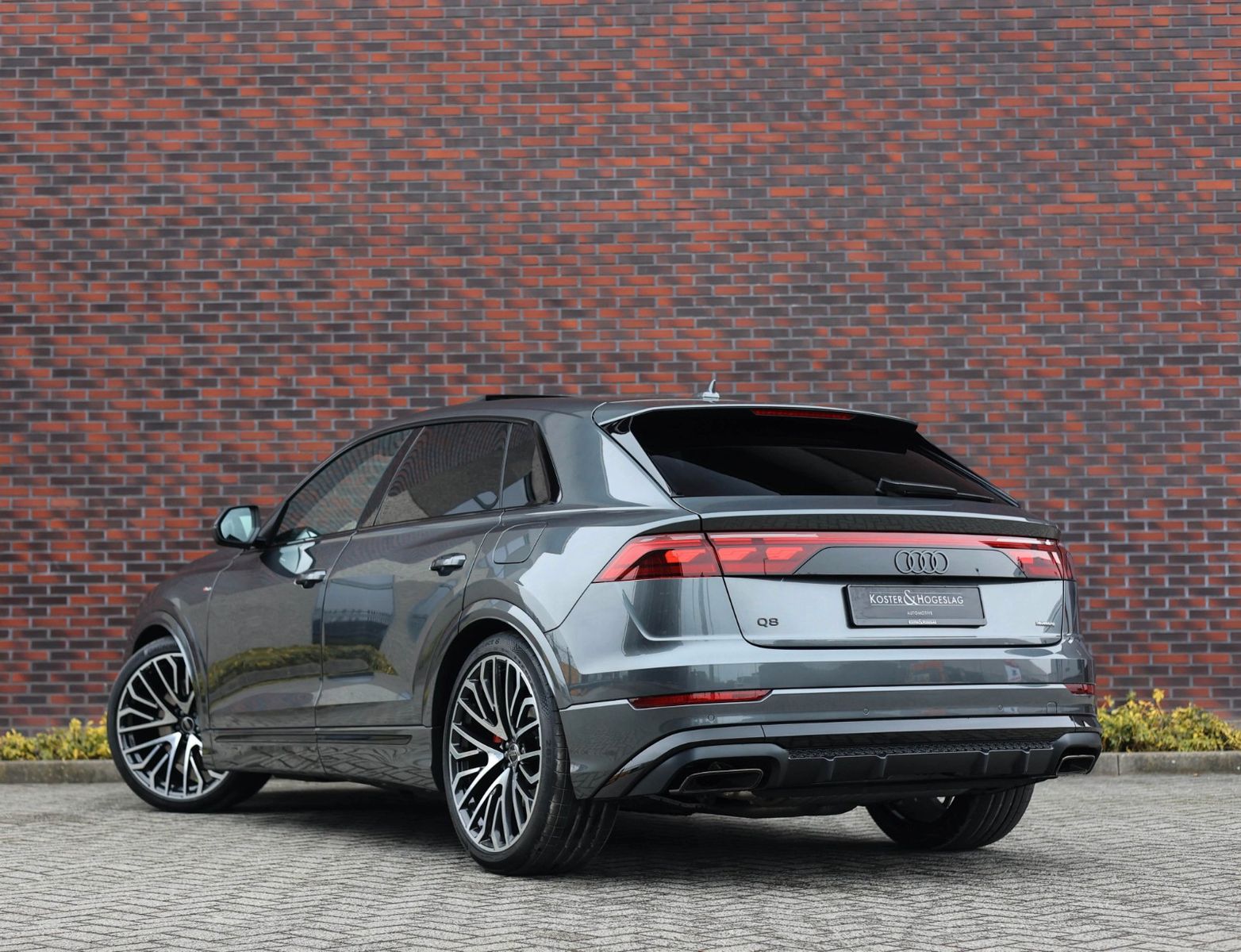 Audi Q8 60 TFSIe Quattro - Samsaru's Car Outlet