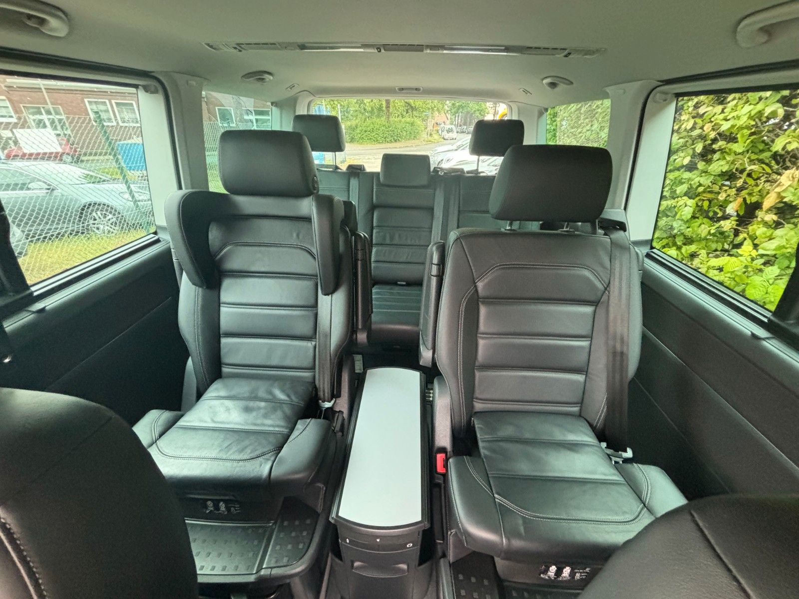 Volkswagen T6 Multivan Highline - Samsaru's Car Outlet
