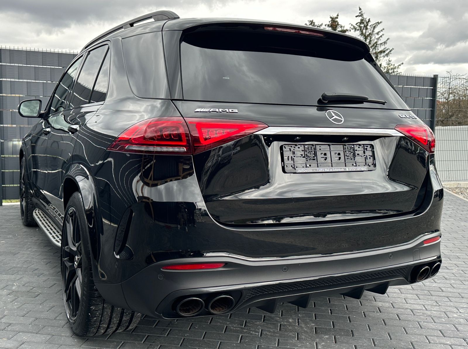 Mercedes-Benz GLE 53 AMG 4M+*9G*DISTR*STHZ*WIDE*TV*7-SITZE*LED