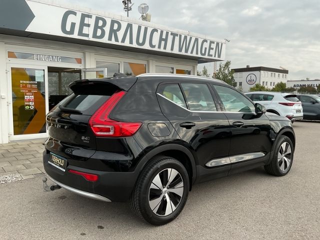 Volvo XC40 B4 Plus Bright AWD AHK LEDER STANDHZ