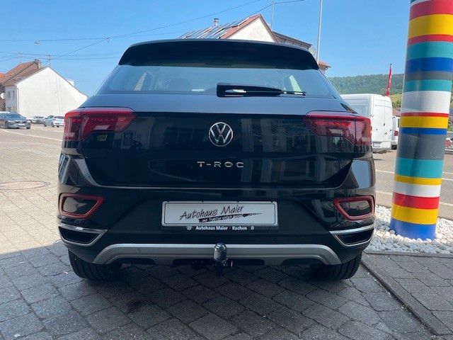 Volkswagen T-Roc 1.5 TSI Style - Samsaru's Car Outlet