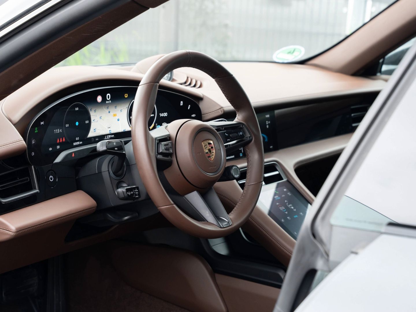 Porsche Taycan 4S Sport Turismo Sport Chrono Paket 21''
