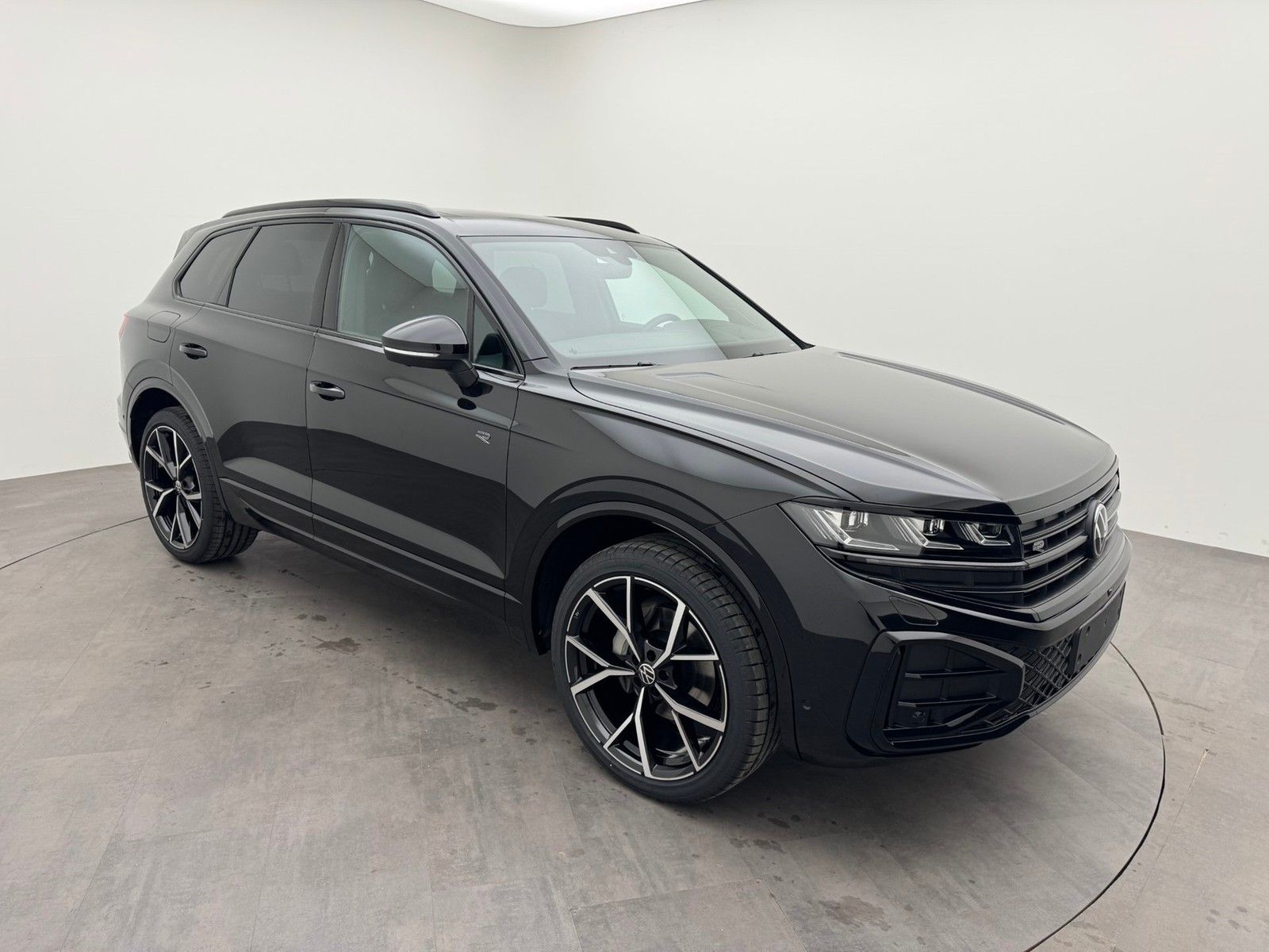 Volkswagen Touareg TDI Autom. 4M R-Line BlackPano22Komfort