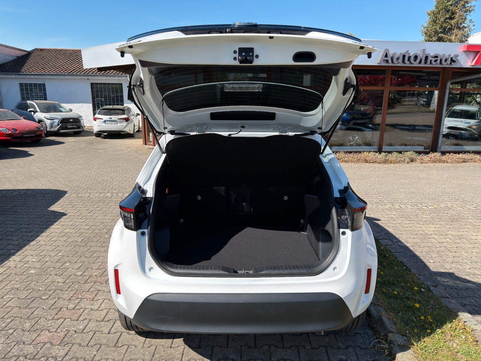 Toyota Yaris Cross 1.5 Hybrid FWD Team Deutschland