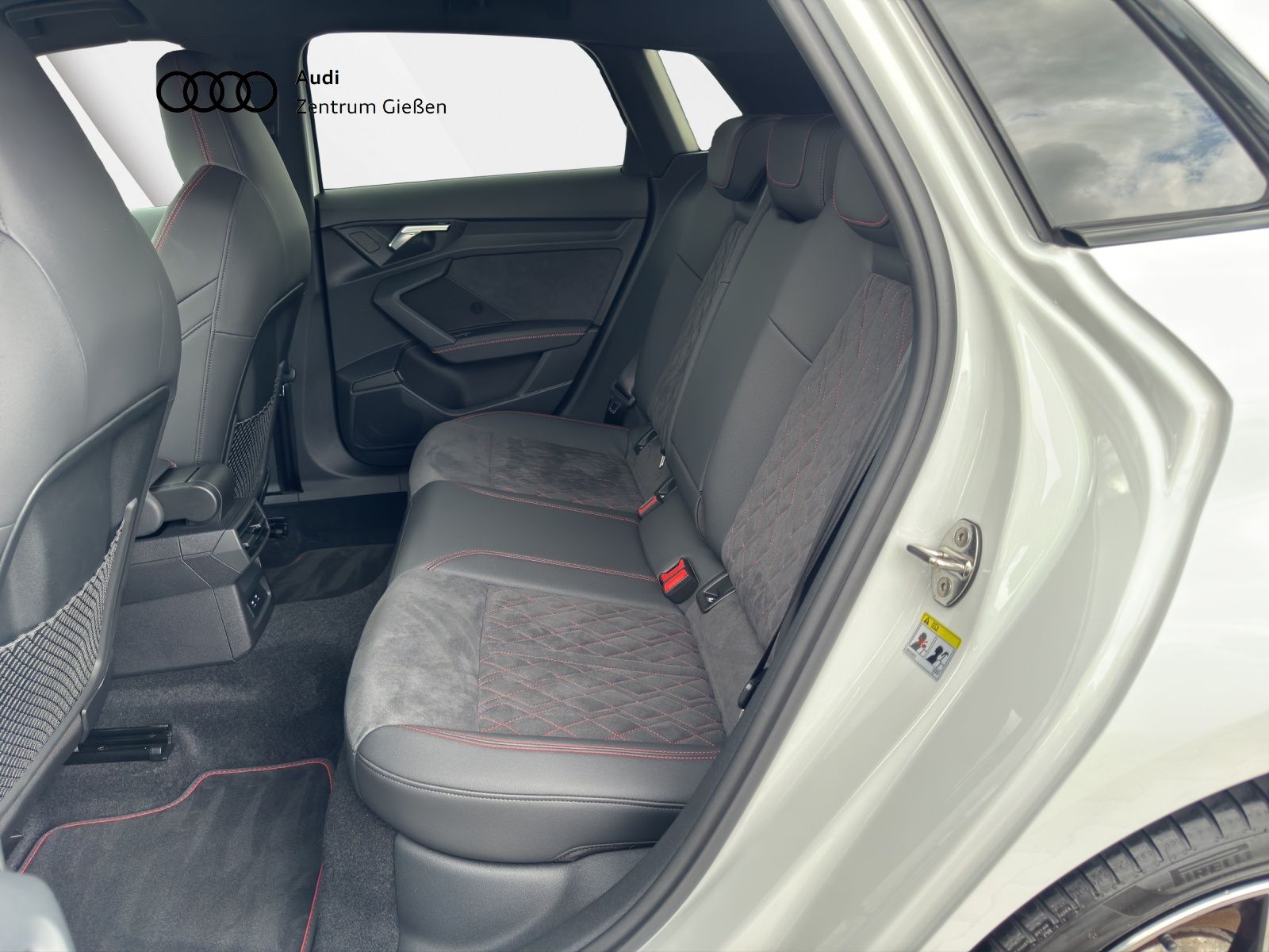 Audi A3 Sportback 45 TFSI e S line Black - Samsaru's Car Outlet