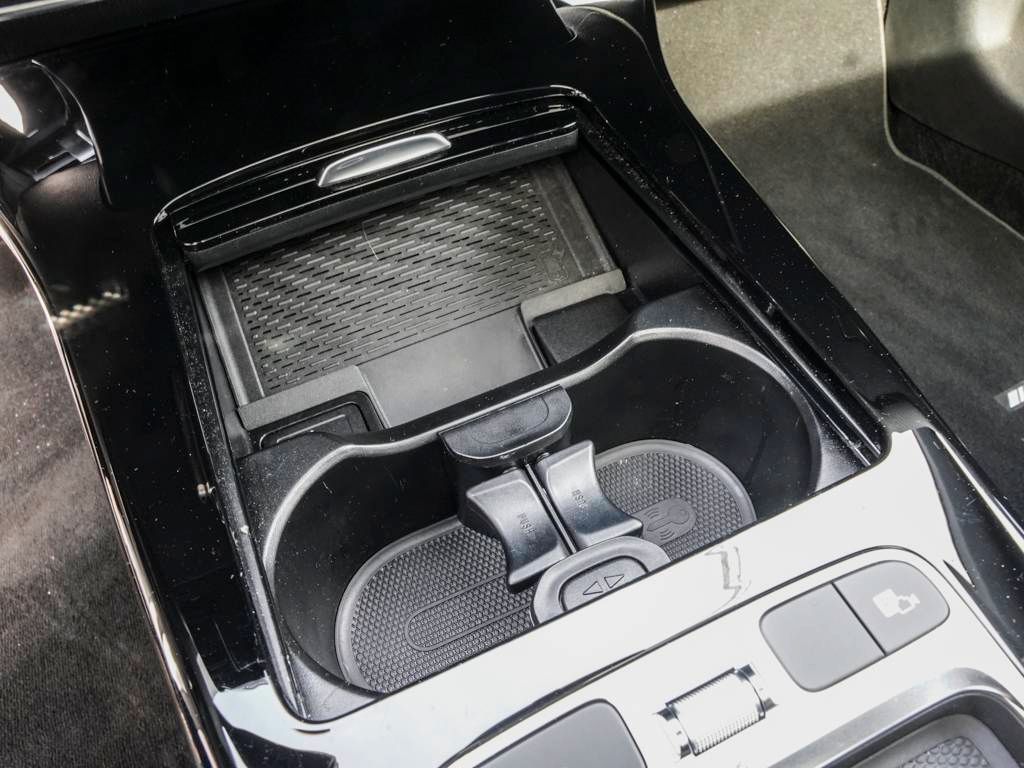 Mercedes-Benz CLA 250 4M AMG-LINE - Samsaru's Car Outlet