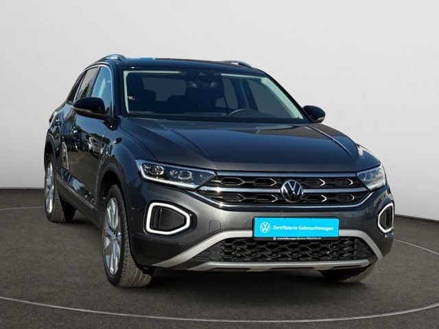Volkswagen T-Roc 1.5 TSI Style - Samsaru's Car Outlet