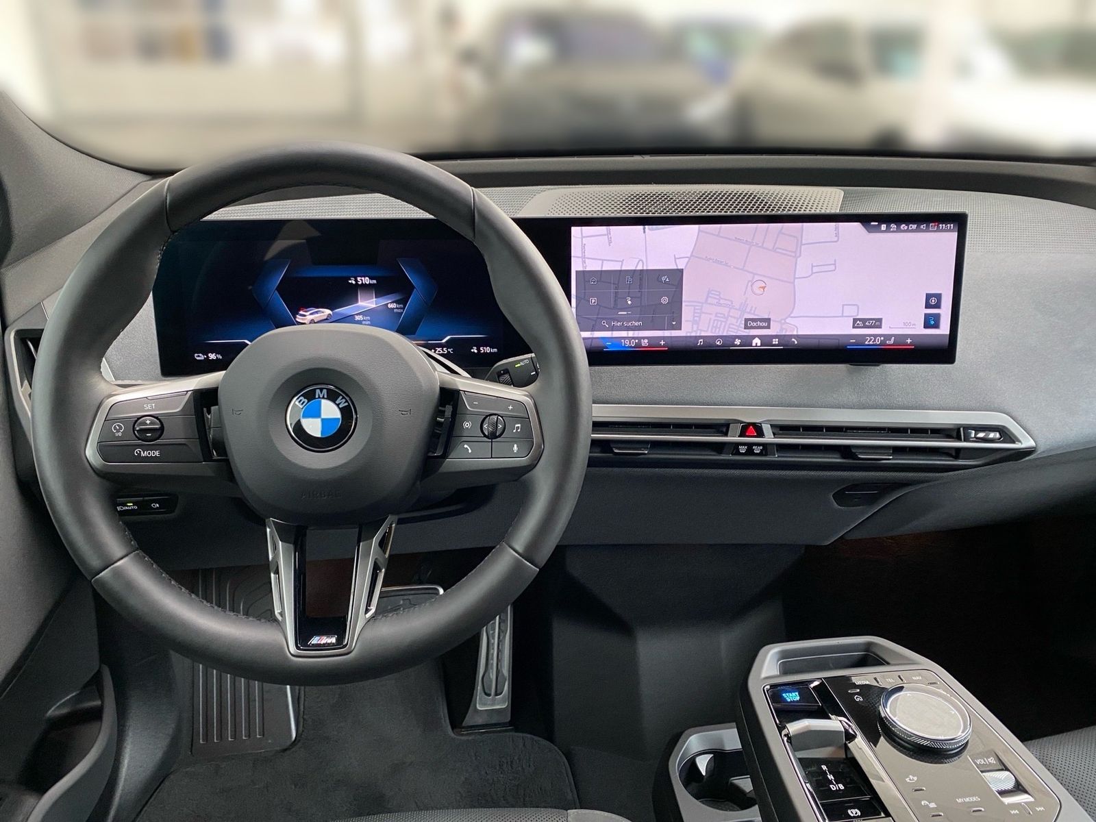 BMW iX xDrive60 M Sport Pro DA Prof. H/K 22´´ AHK