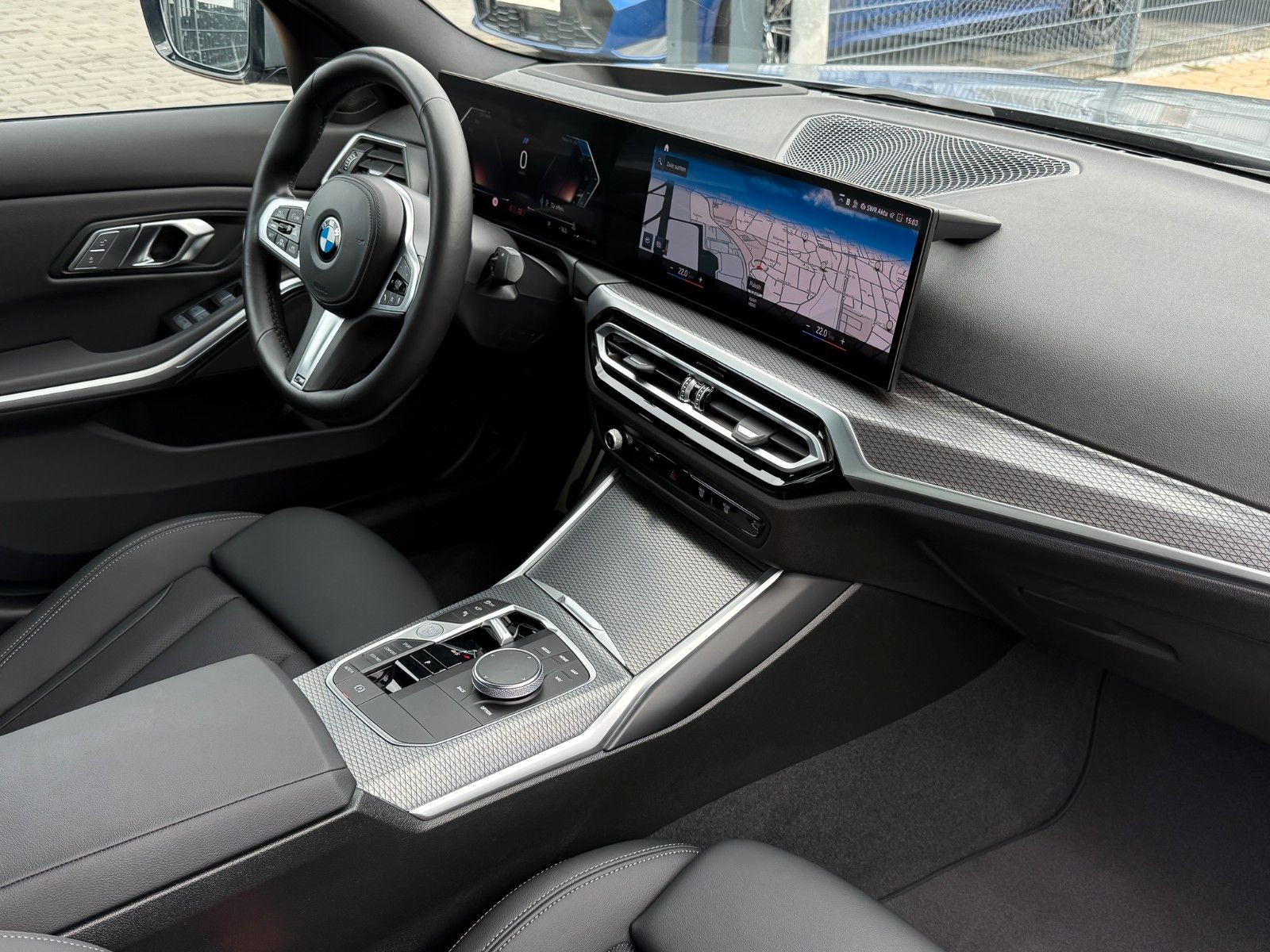 BMW 320d xD M Sport 19" ACC HuD 360° Ambiente StHzg