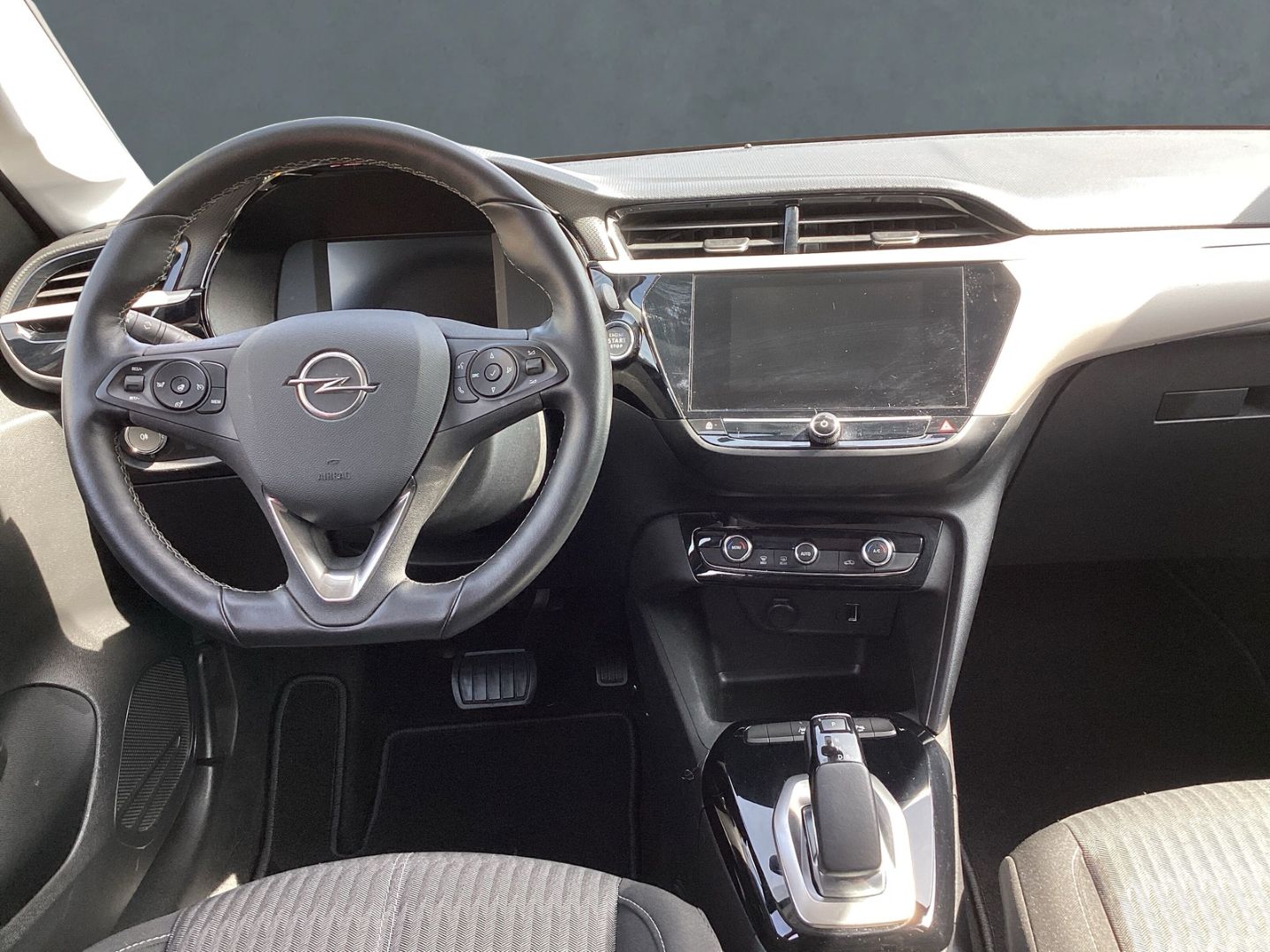 Opel Corsa-e Edition - Samsaru's Car Outlet