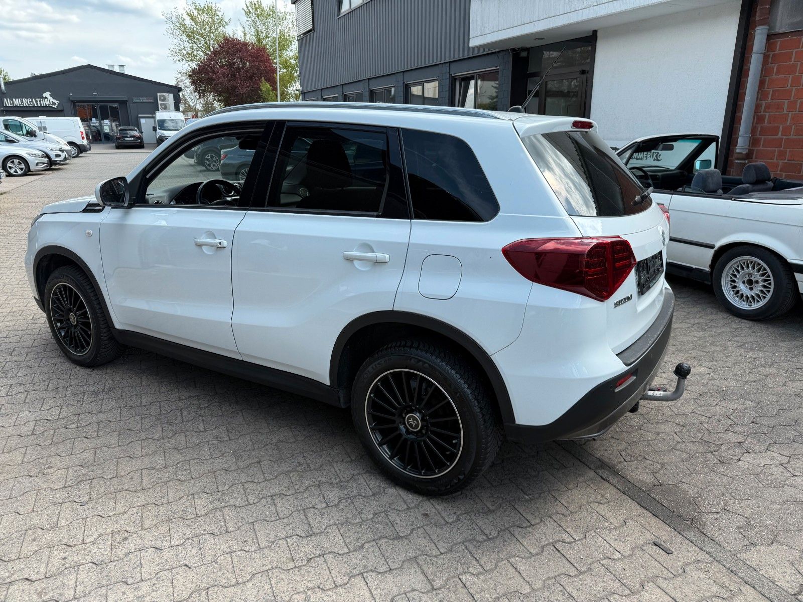 Suzuki Vitara 1.4 Mild-Hybrid Comfort+ - Samsaru's Car Outlet
