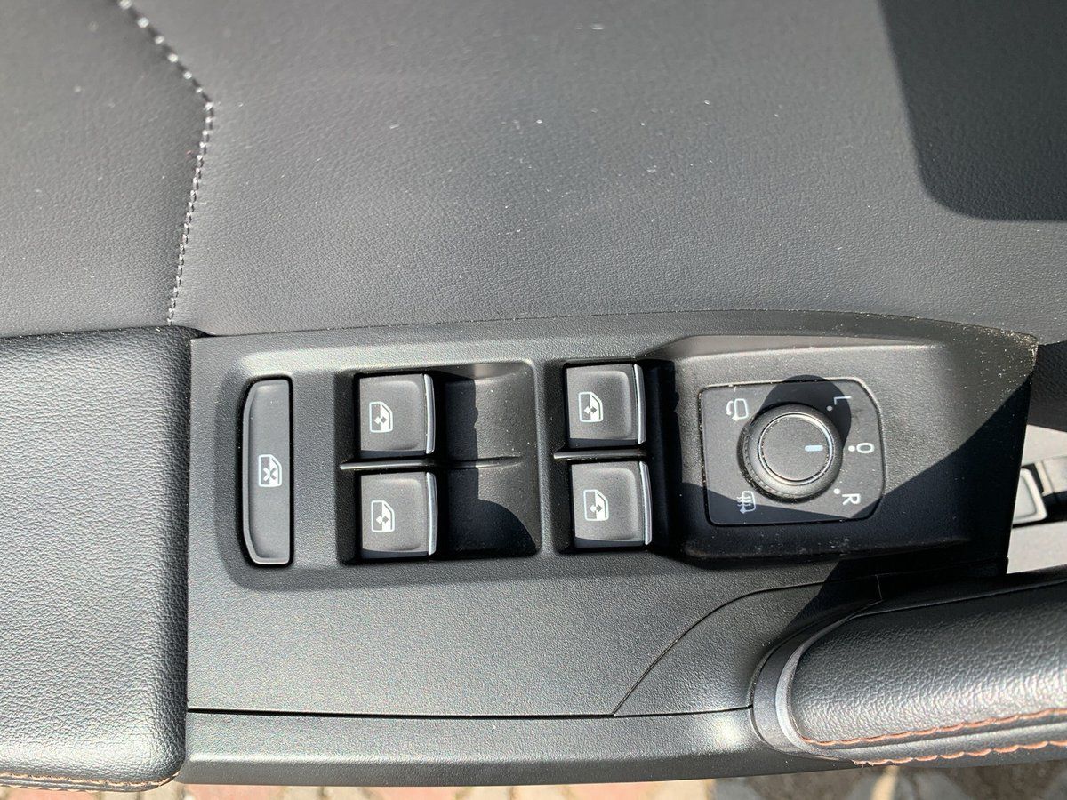 Cupra Formentor VZ 2.0 TSI 4Drive BEATS+AHK+RFK+KESSY