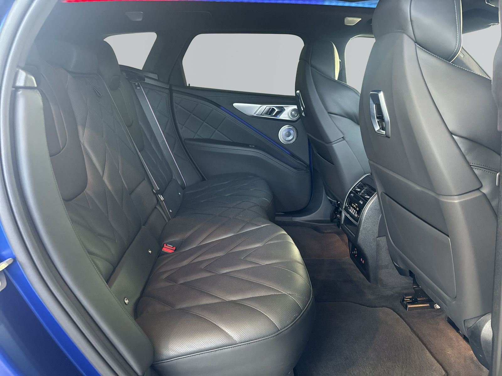 BMW XM 1.132€ netto/mtl.*23"*Frozen*Individual*Marin