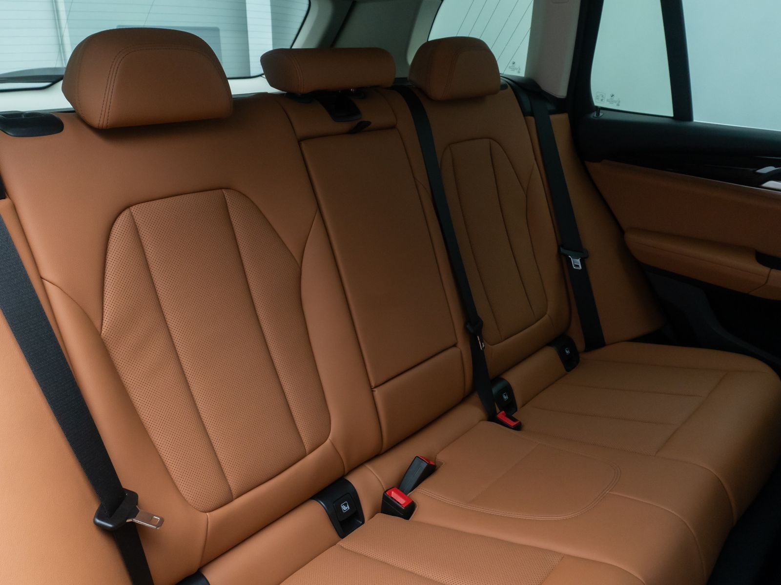 BMW X3 xD30e Alarm HUD DAB Laser Kamera Sport Leder