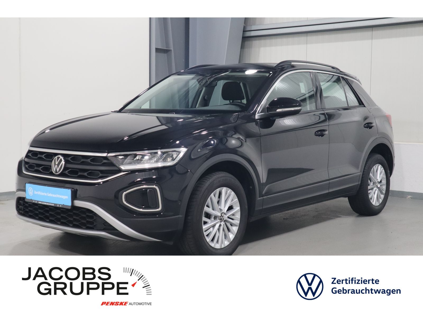 Volkswagen T-Roc 1.0 TSI Life - Samsaru's Car Outlet