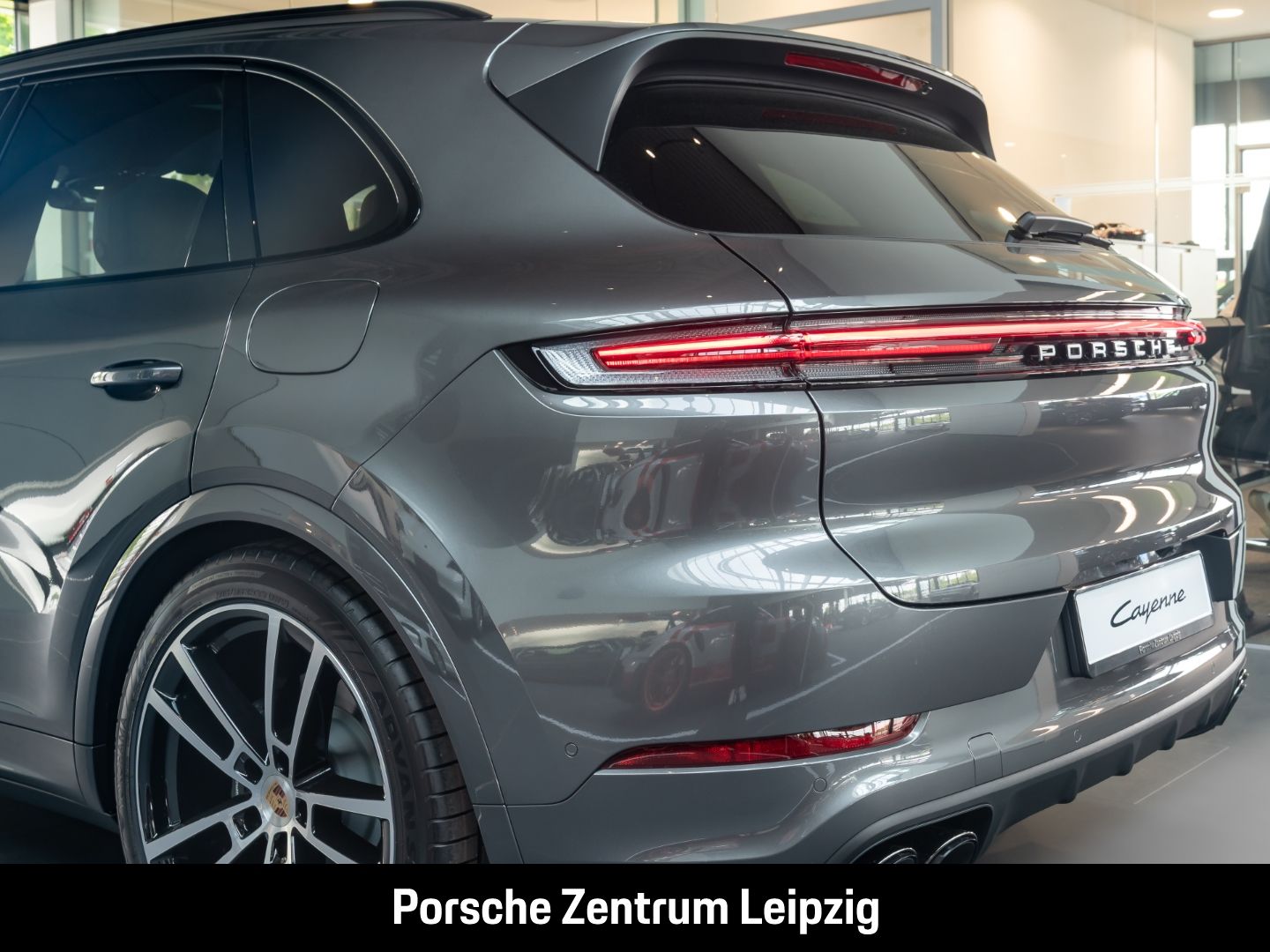 Porsche Cayenne E-Hybrid Massage HD-Matrix InnoDrive AHK