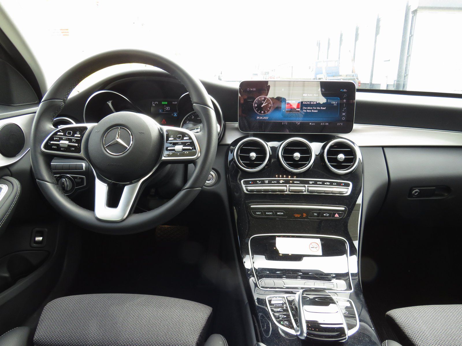 Mercedes-Benz C 200 Avantg. - Samsaru's Car Outlet