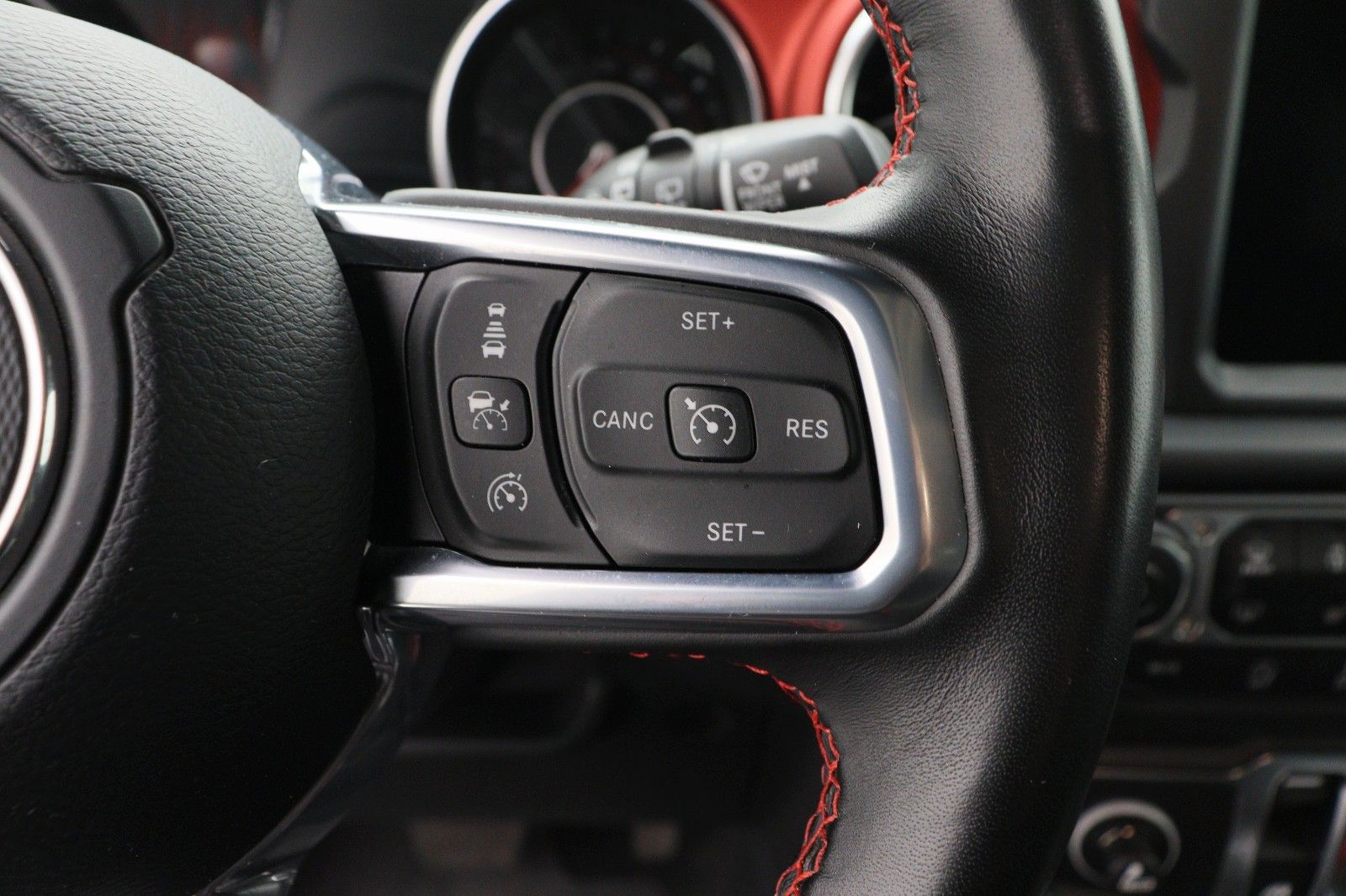 Jeep Wrangler Rubicon 2.2l CRDi grün Matt Lackierung