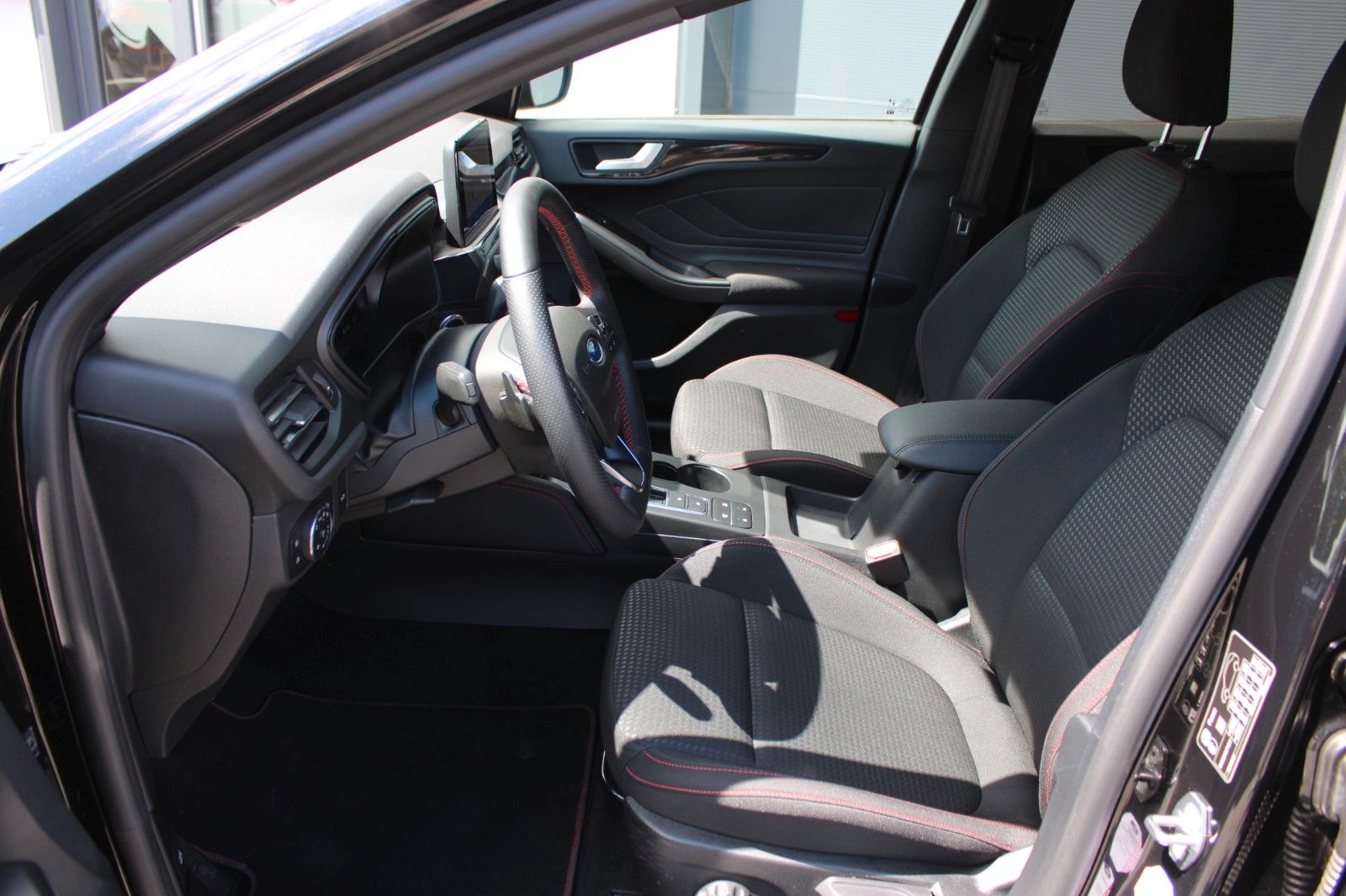 Ford Focus Turnier ST-Line X LED PDC KAMERA NAVI