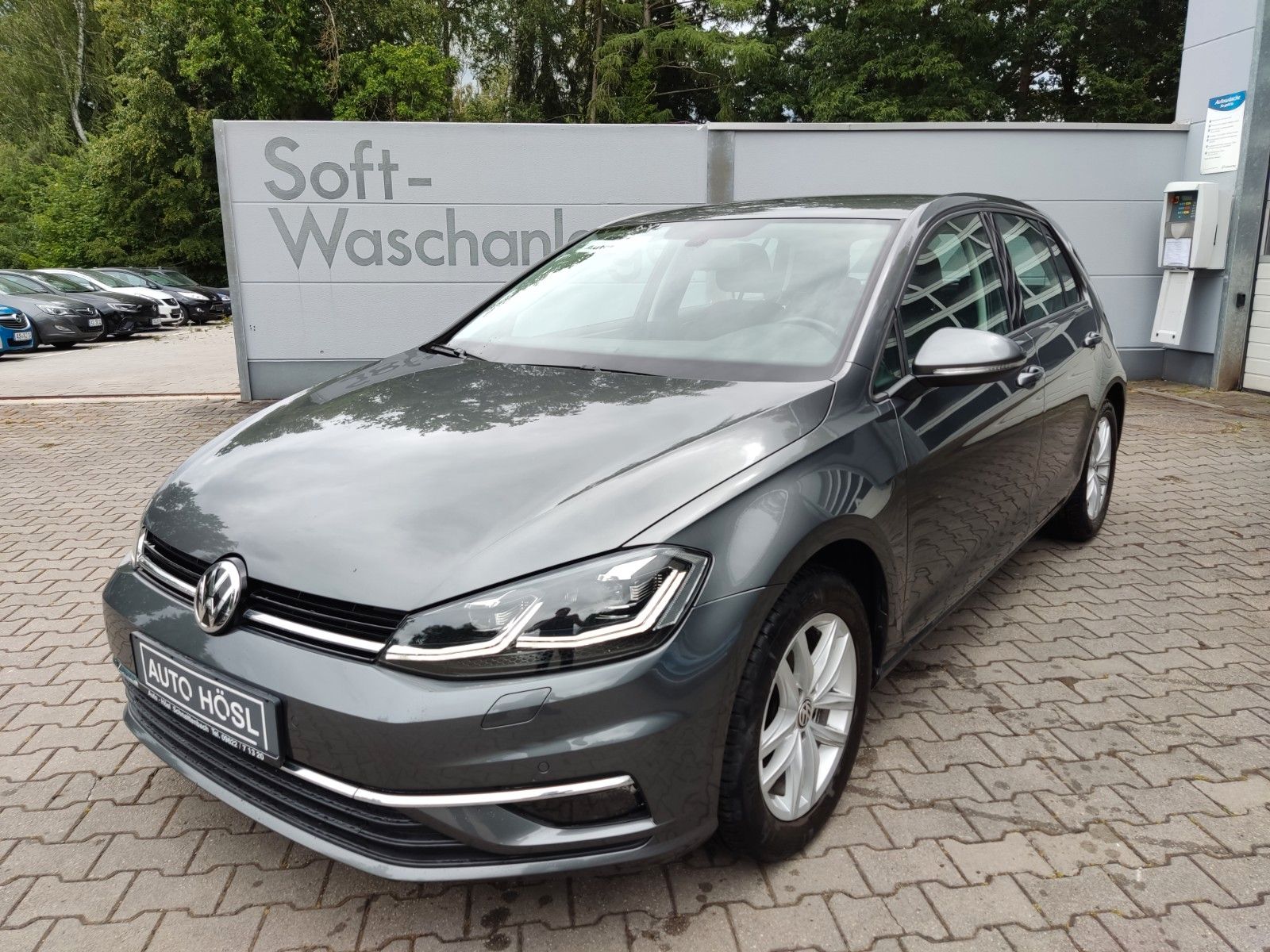 Volkswagen Golf 1.5 TSI DSG Highline - Samsaru's Car Outlet