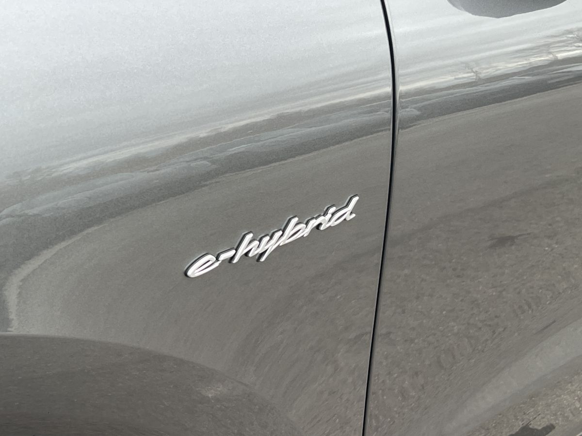 Porsche Cayenne E-Hybrid | Luftfederung | Panorama |