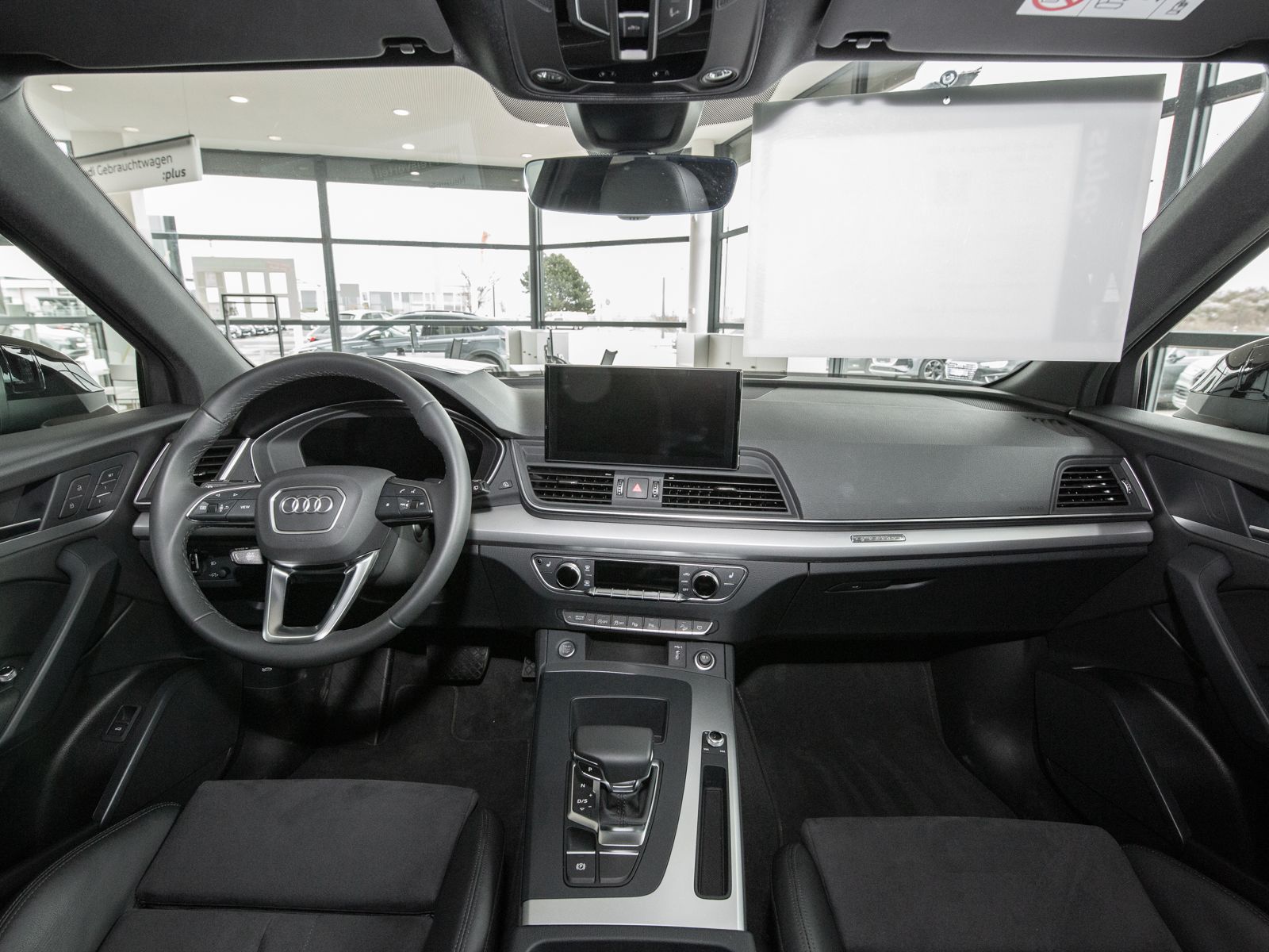 Audi Q5 Sportback 40 TDI quattro S-line - Samsaru's Car Outlet