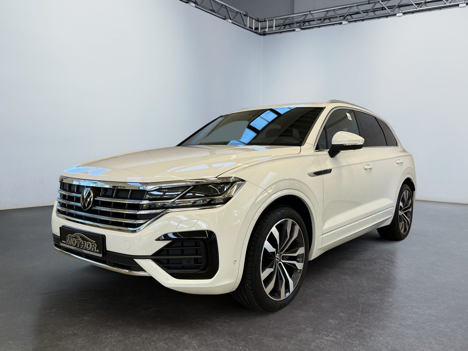 Volkswagen Touareg R-Line 3.0 V6 TDI DSG 4Motion 360°KAM AH