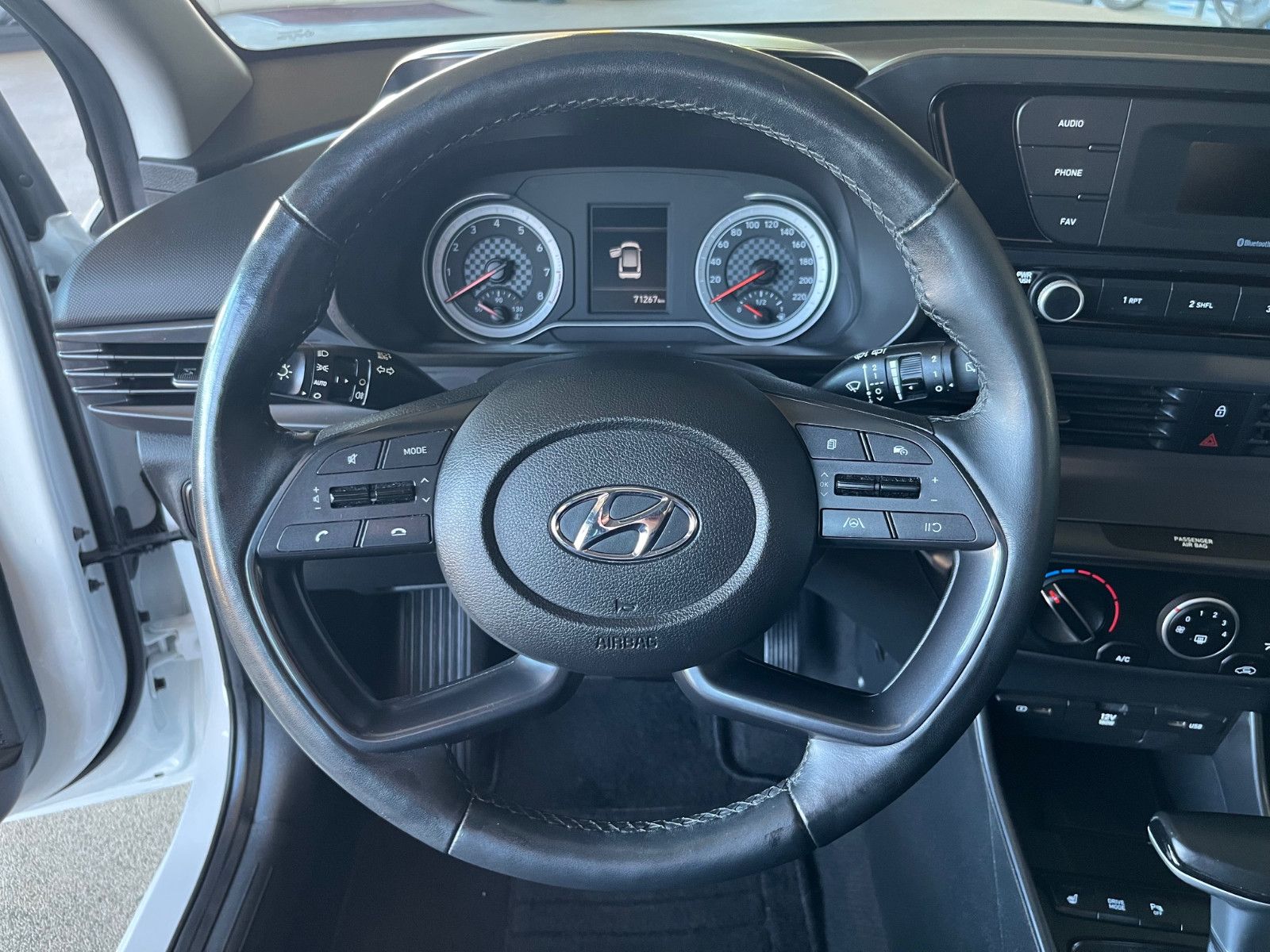 Hyundai i20 - Samsaru's Car Outlet