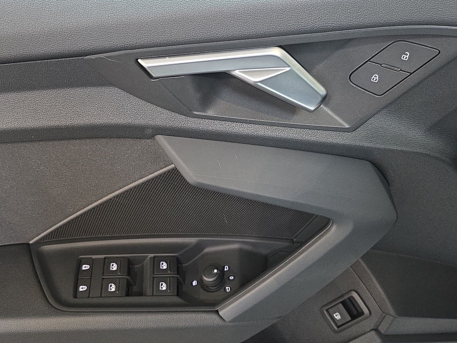 Audi A3 Sportback 40 TFSI e SITZHZG LM16 DAB