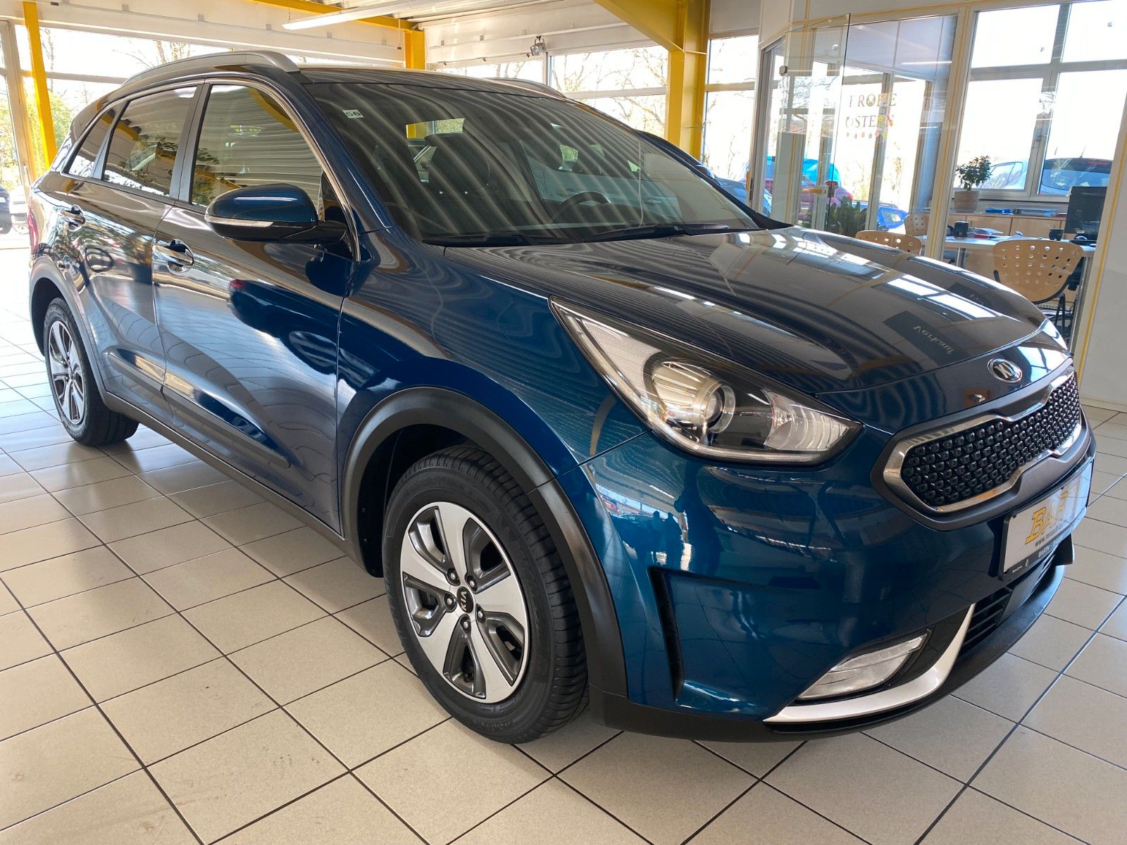 Kia Niro Vision - Samsaru's Car Outlet